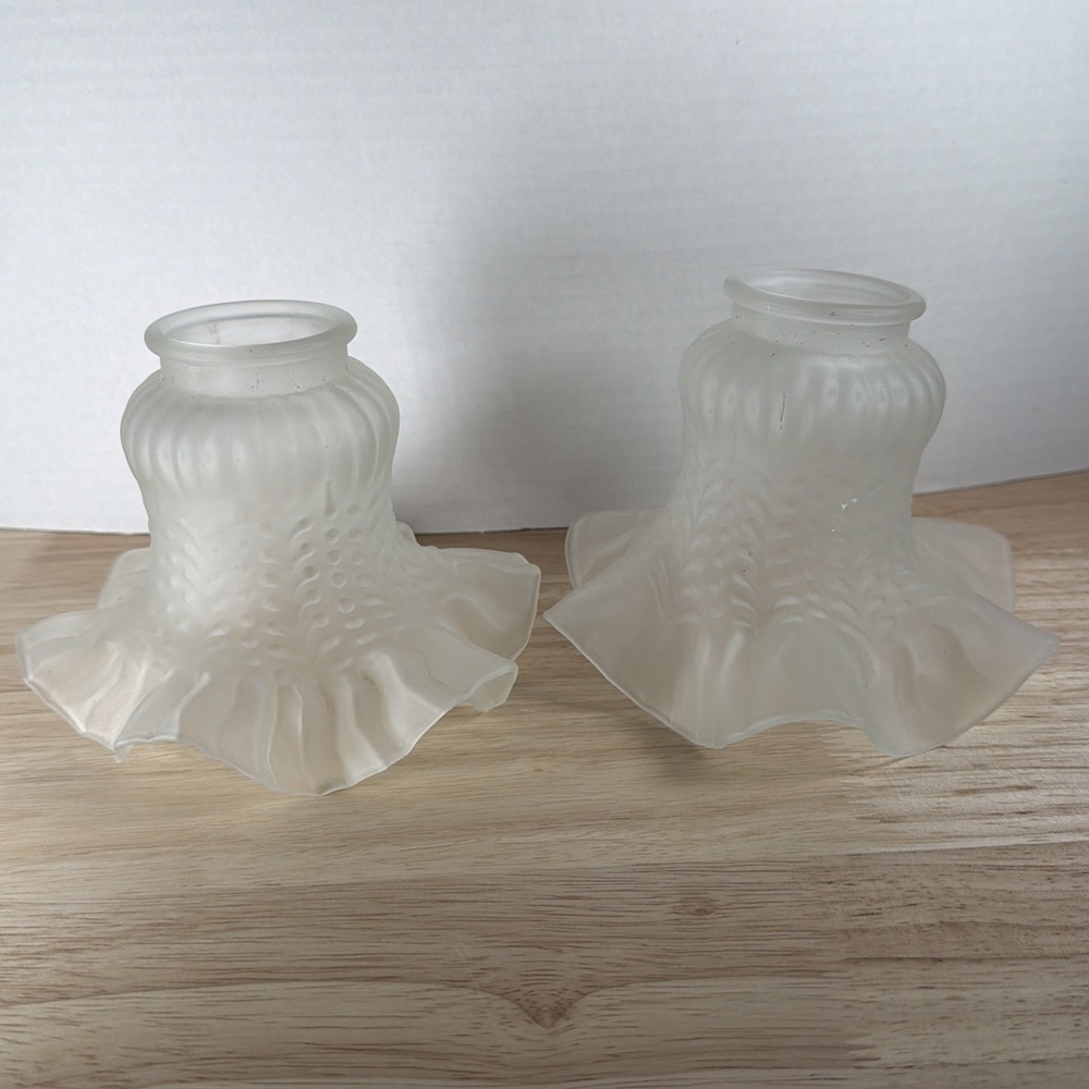 Vtg Pair Frosted Glass Tulip Ruffled Edge 4.25" Tall Lamp Shades 2" Wide Fitter